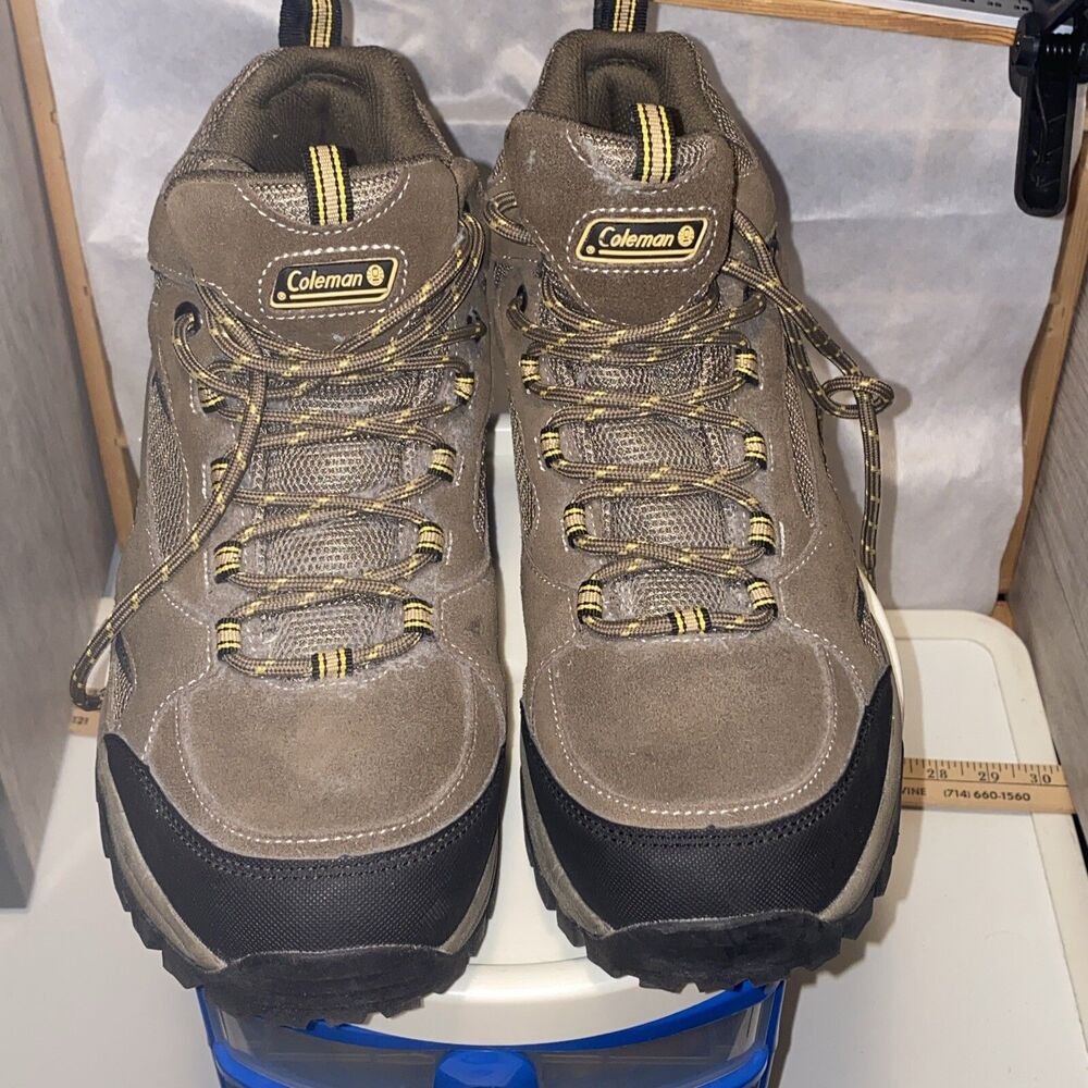 Coleman Men’s Golden Brown Shoe Size 10.5 10 1/2